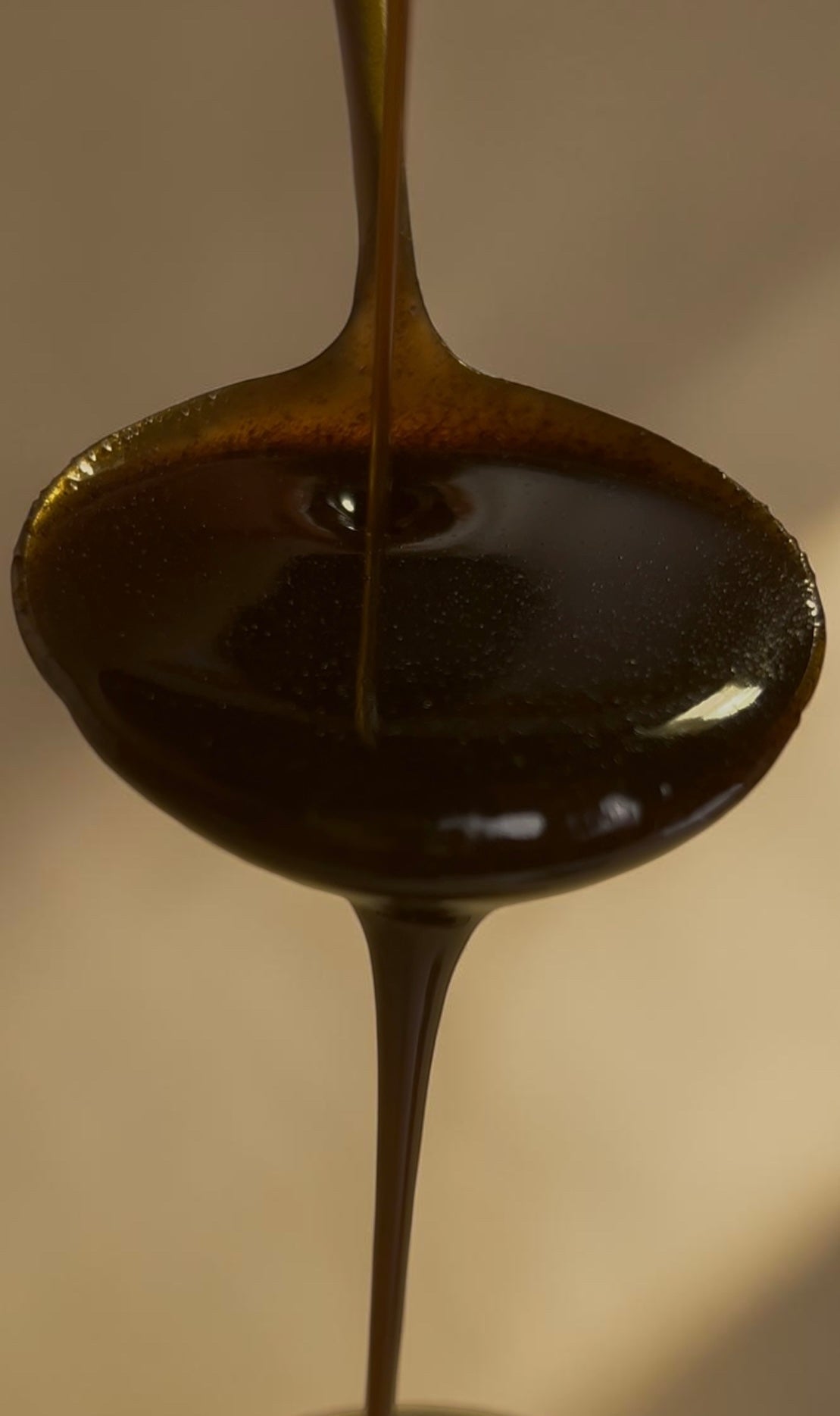 Trojnásobný extrakt z bourbon vanilky (z kousků lusků)