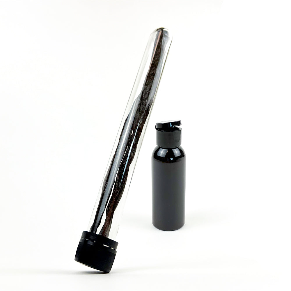 Vanilla sample pack with 3 organic vanilla pods and 25g powder
